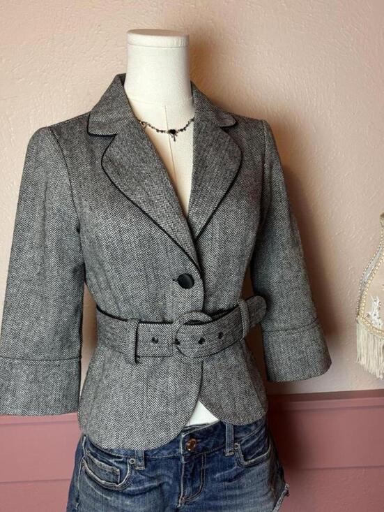 Forever 21 Tops - vintage forever 21 wool belted blazer 2000s y2k collegiate grey sz small office